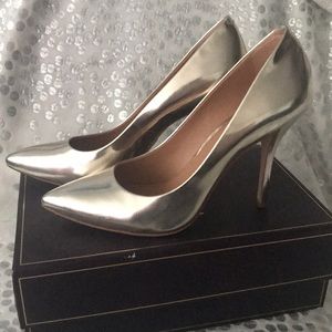 Vince Camuto Signature Gold Pumps